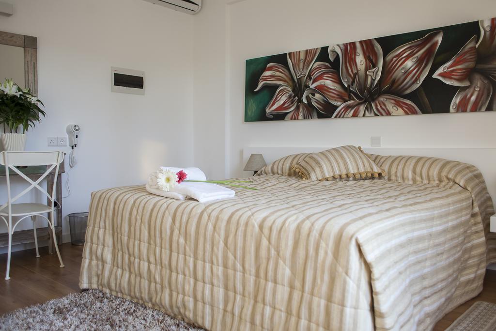 Ferienwohnung Operetta House Larnaka Exterior foto